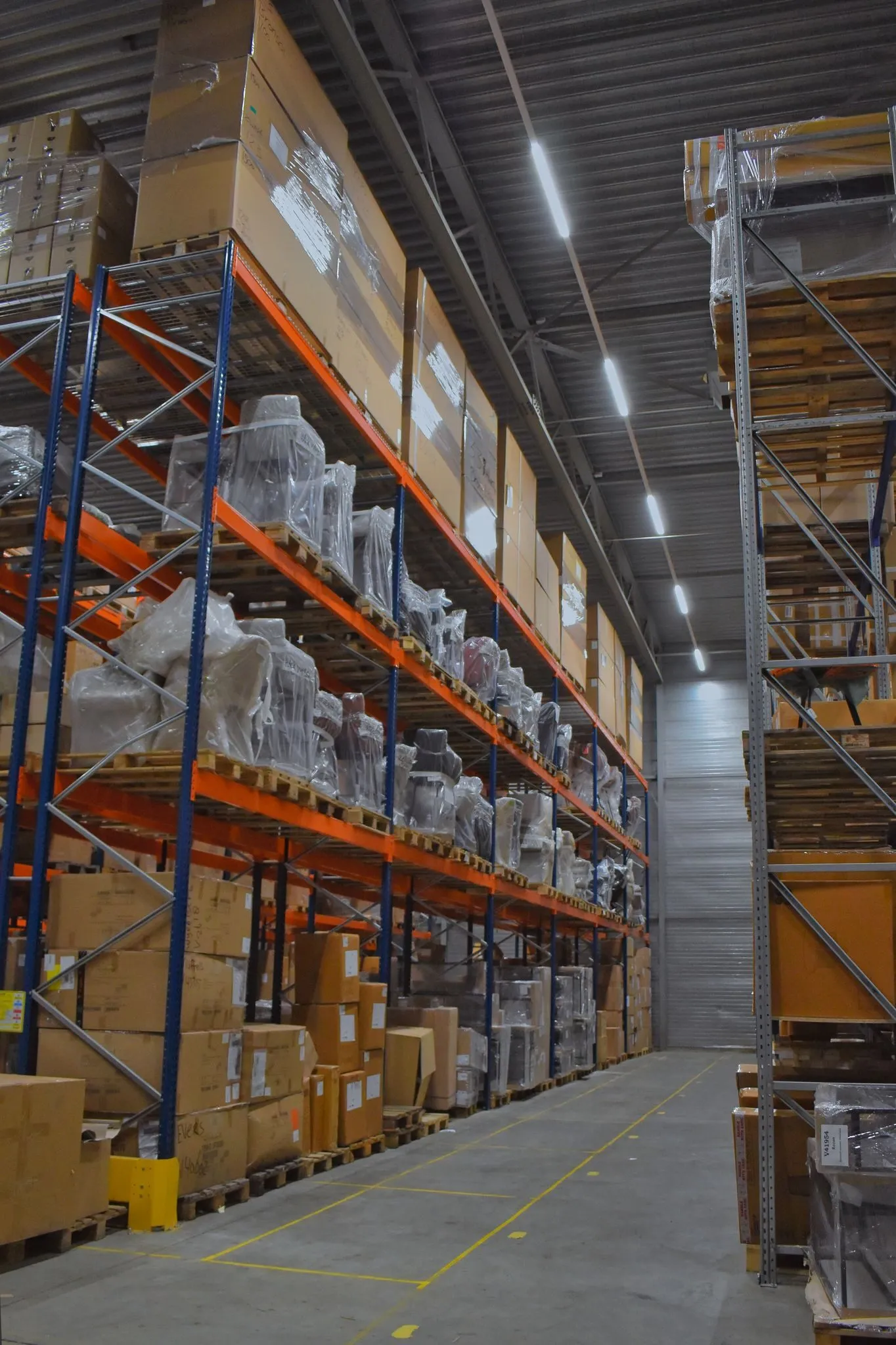 Voorraadopslag in het ASD Logistiek magazijn in Tilburg